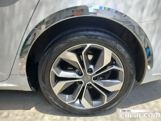 Renault (Samsung) SM6 2018 2.0 автомат (гидро), миниатюра 5 Renault (Samsung) SM6 2018 2.0 автомат (гидро), миниатюра 5