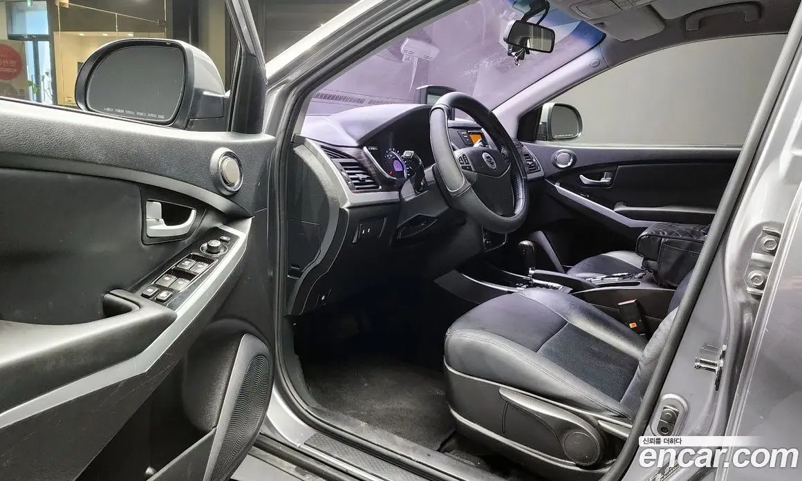 SsangYong Korando 2014 2.0 автомат (гидро), фото 10