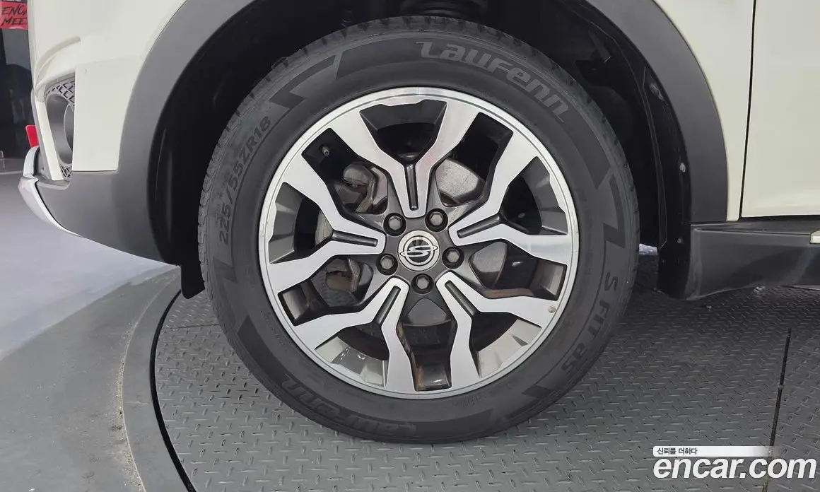 SsangYong Korando 2016 2.2 автомат (гидро), фото 5