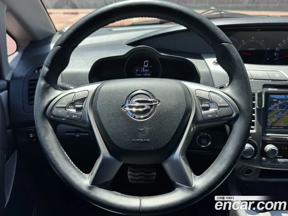 SsangYong Korando 2017 2.2 автомат (гидро), фото 15