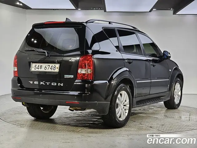 SsangYong Rexton 2008 2.7 автомат (гидро), миниатюра 4 SsangYong Rexton 2008 2.7 автомат (гидро), миниатюра 4