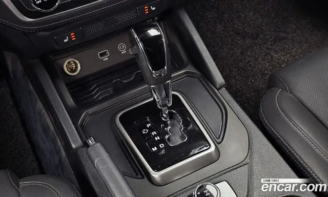 SsangYong Rexton 2018 2.2 автомат (гидро), миниатюра 9 SsangYong Rexton 2018 2.2 автомат (гидро), миниатюра 9
