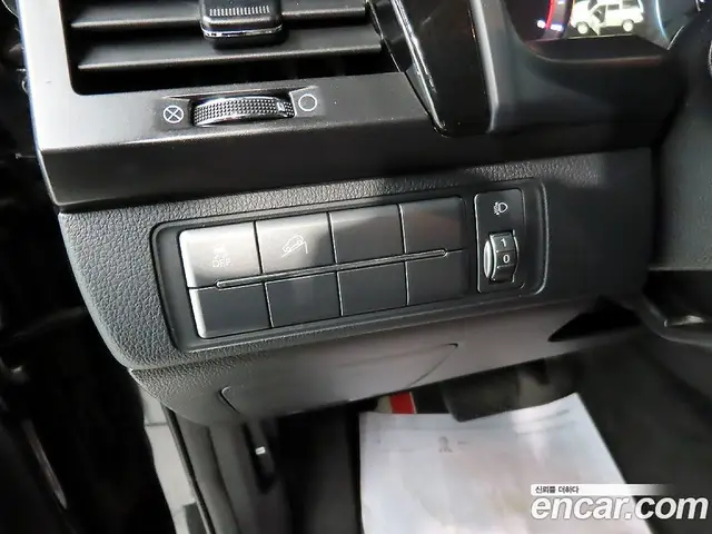 SsangYong Rexton 2019 2.2 автомат (гидро), миниатюра 9