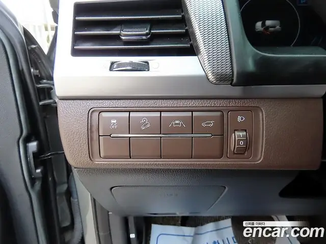 SsangYong Rexton 2021 2.2 автомат (гидро), миниатюра 12