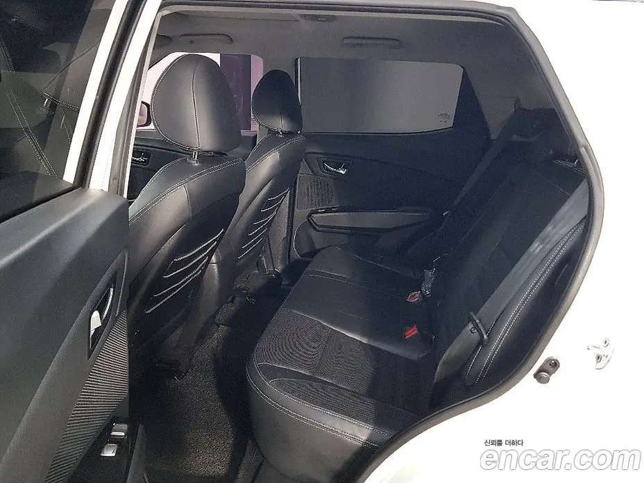 SsangYong TIBOLI 2017 1.6 автомат (гидро), фото 8