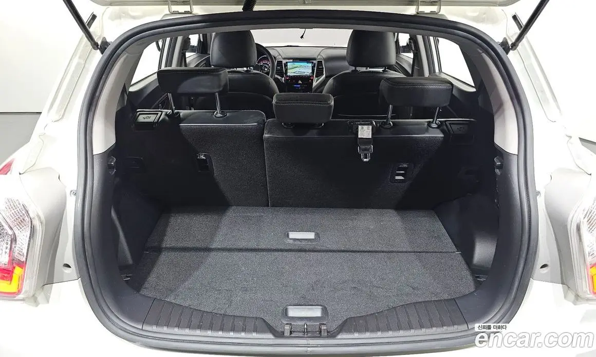 SsangYong TIBOLI 2017 1.6 автомат (гидро), фото 20 SsangYong TIBOLI 2017 1.6 автомат (гидро), фото 20
