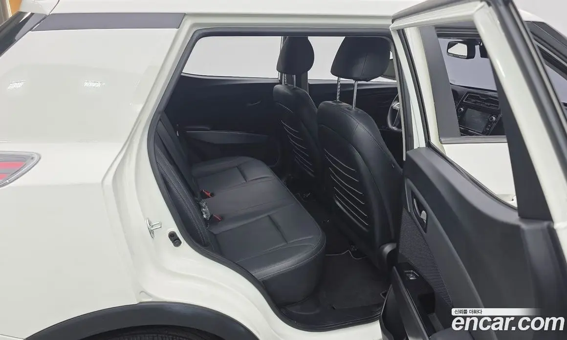 SsangYong TIBOLI 2020 1.5 автомат (гидро), фото 11