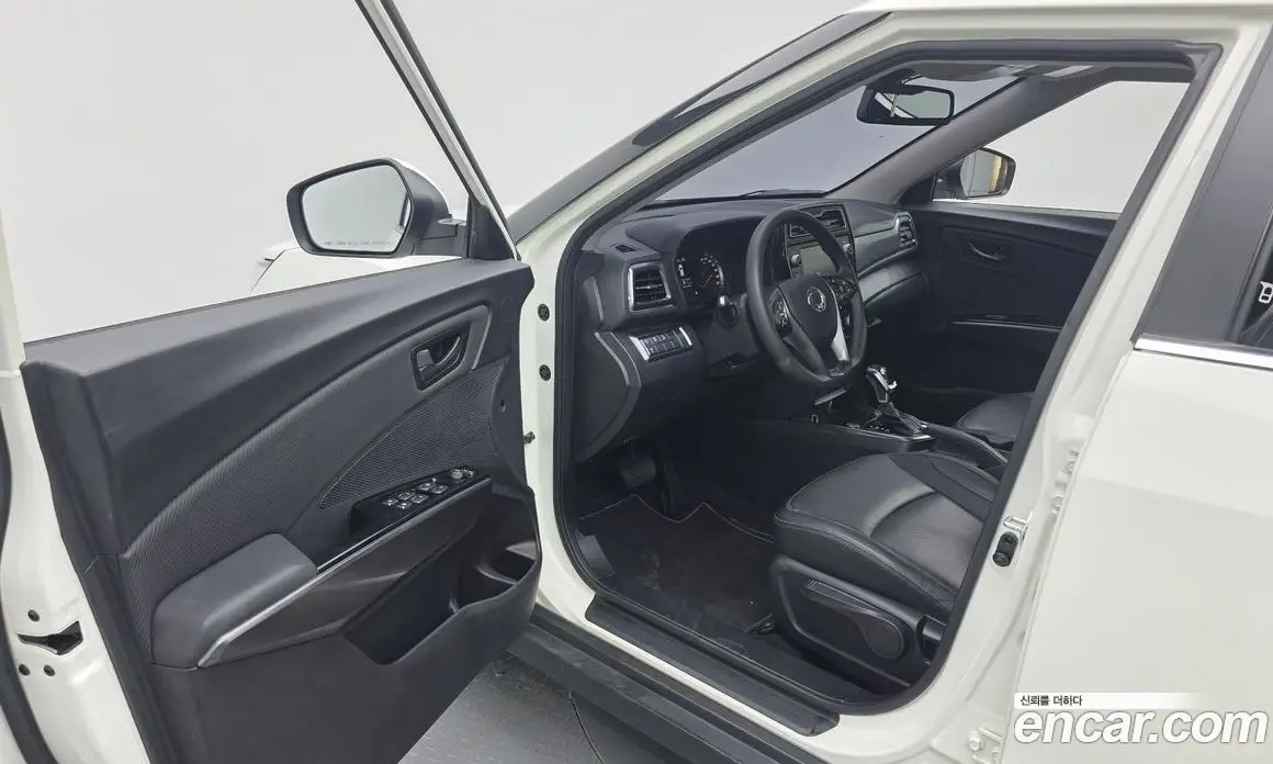 SsangYong TIBOLI 2020 1.5 автомат (гидро), фото 10