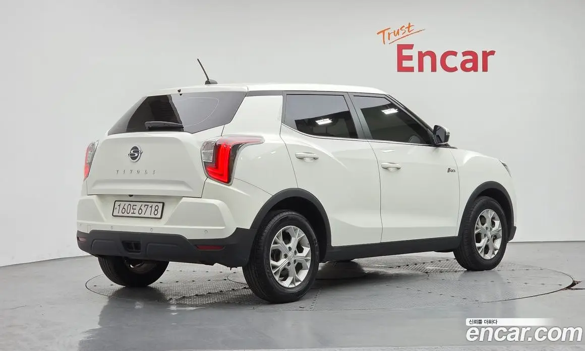 SsangYong TIBOLI 2022 1.5 автомат (гидро), фото 2 SsangYong TIBOLI 2022 1.5 автомат (гидро), фото 2