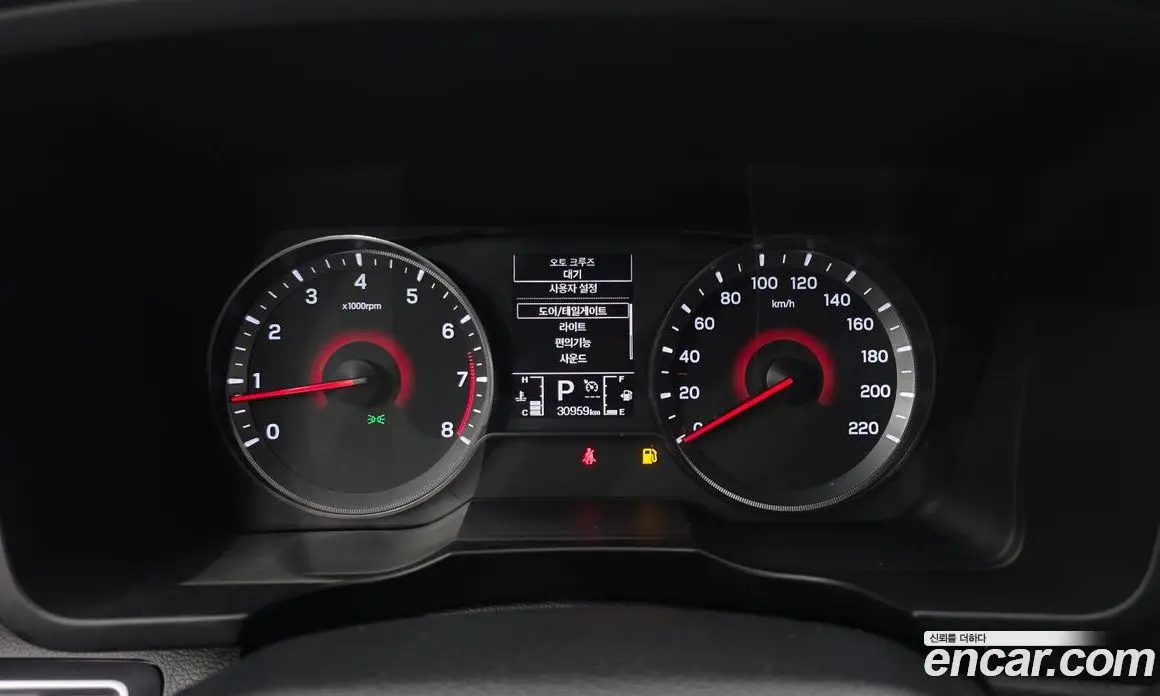 SsangYong TIBOLI 2022 1.5 автомат (гидро), фото 8 SsangYong TIBOLI 2022 1.5 автомат (гидро), фото 8