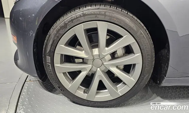 Tesla Model 3 2022 0.2 автомат (гидро), миниатюра 5