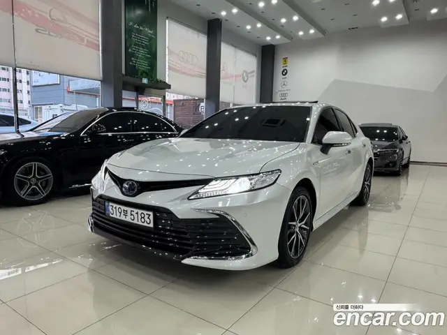 Toyota Camry, 2024, 14 090 км