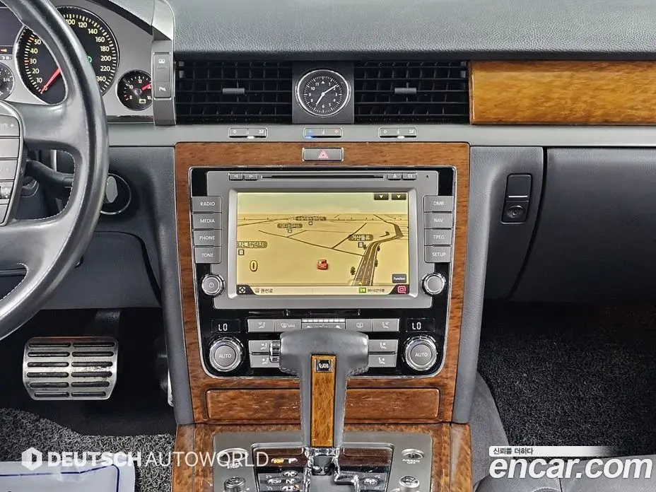 Volkswagen Phaeton 2013 3.0 автомат (гидро), фото 14