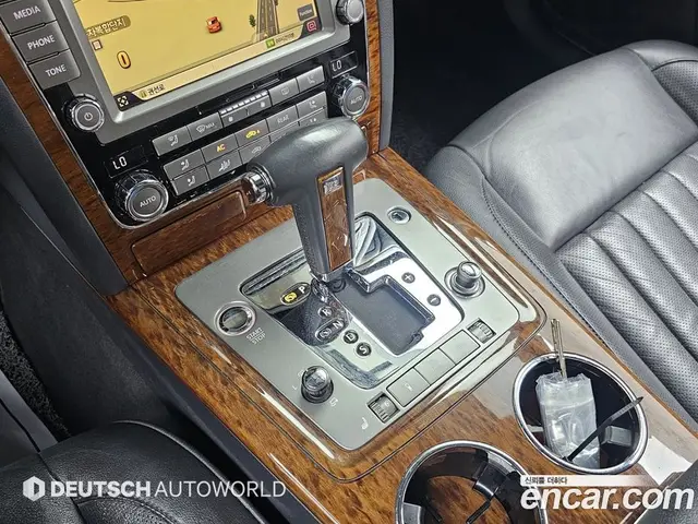 Volkswagen Phaeton 2013 3.0 автомат (гидро), миниатюра 9
