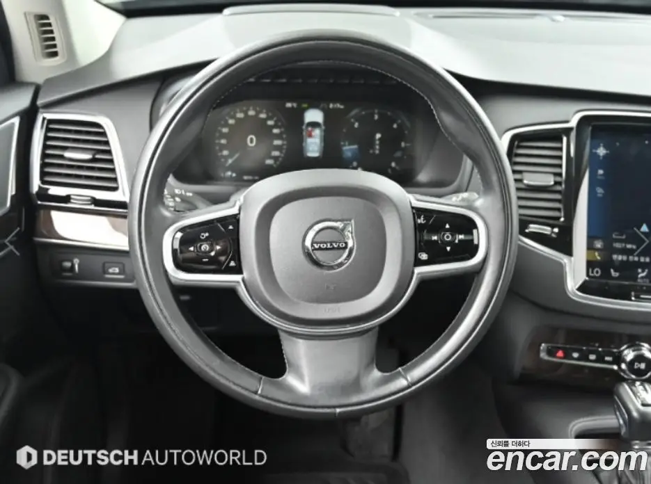 Volvo XC90 2018 2.0 автомат (гидро), фото 13