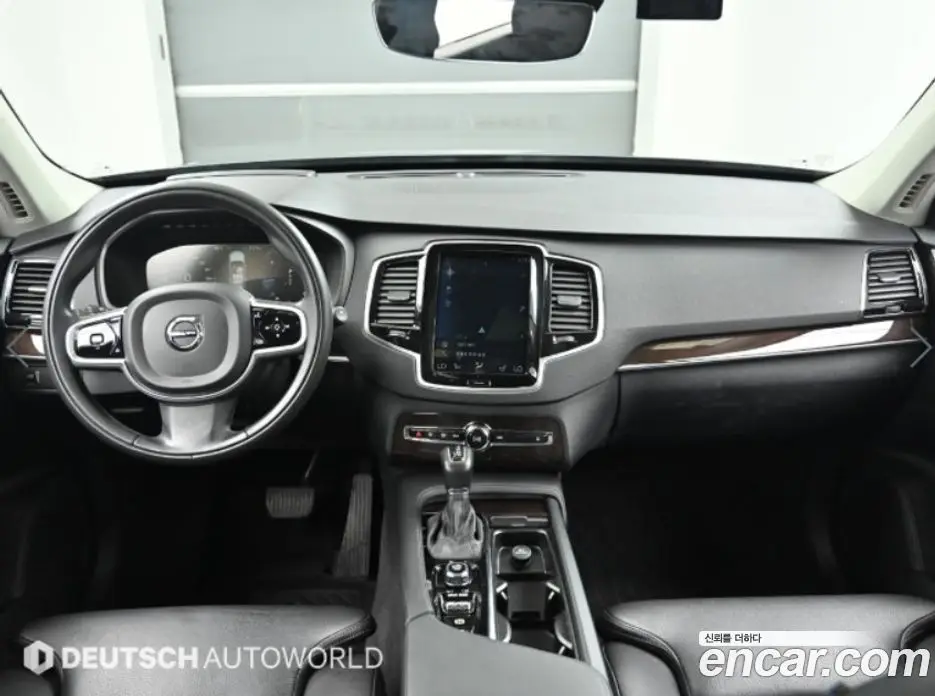 Volvo XC90 2018 2.0 автомат (гидро), фото 7
