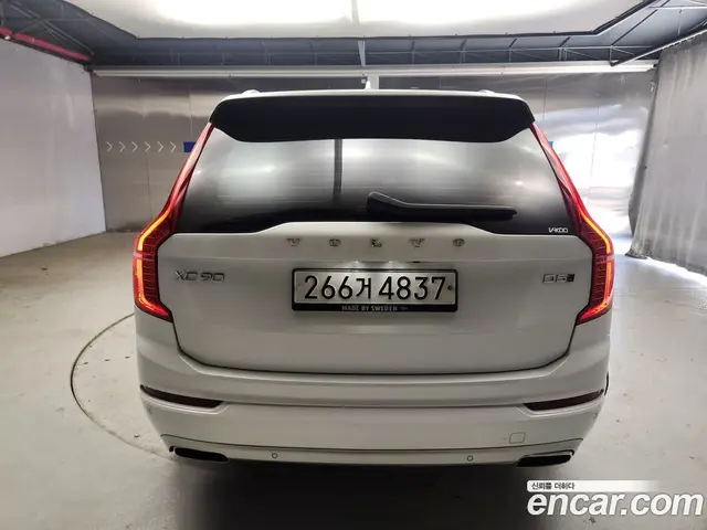 Volvo XC90 2019 2.0 автомат (гидро), миниатюра 4