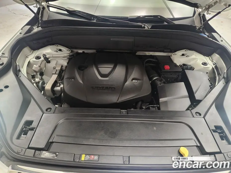 Volvo XC90 2019 2.0 автомат (гидро), фото 6