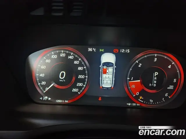 Volvo XC90 2019 2.0 автомат (гидро), миниатюра 8