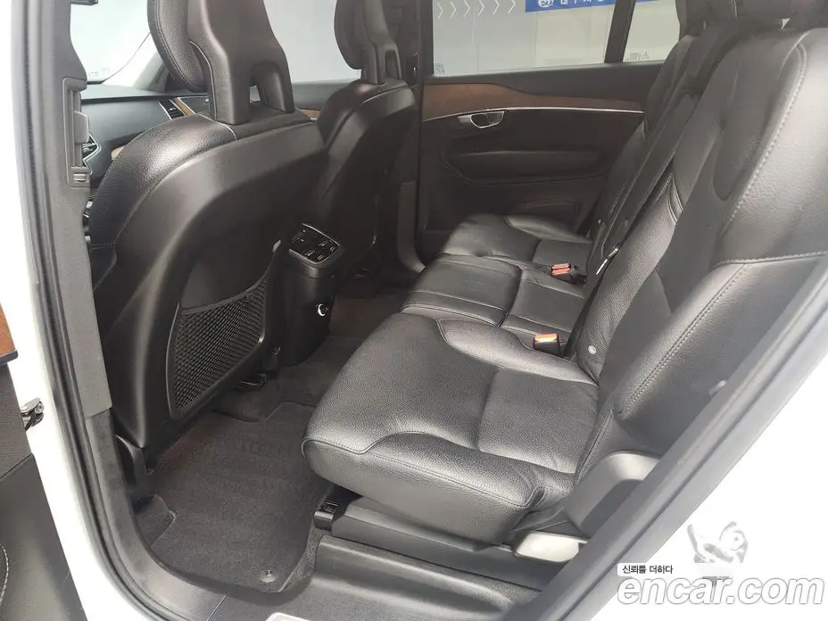Volvo XC90 2019 2.0 автомат (гидро), фото 10