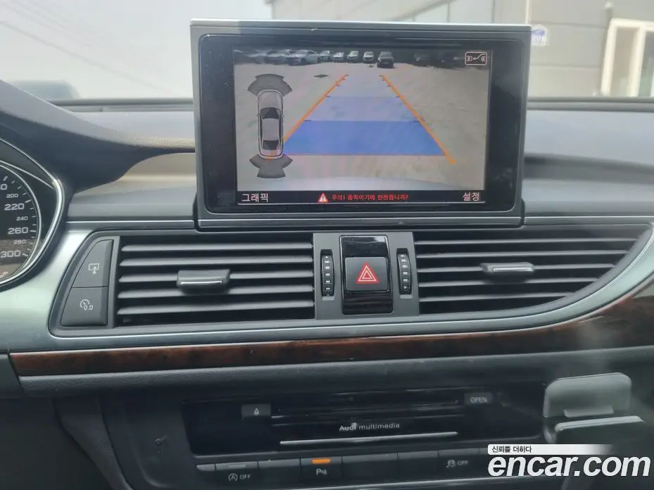 Audi A6 2015 3.0 автомат (гидро), фото 11
