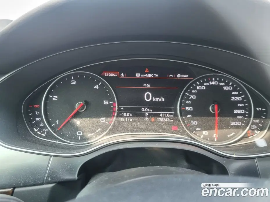 Audi A6 2015 3.0 автомат (гидро), фото 13