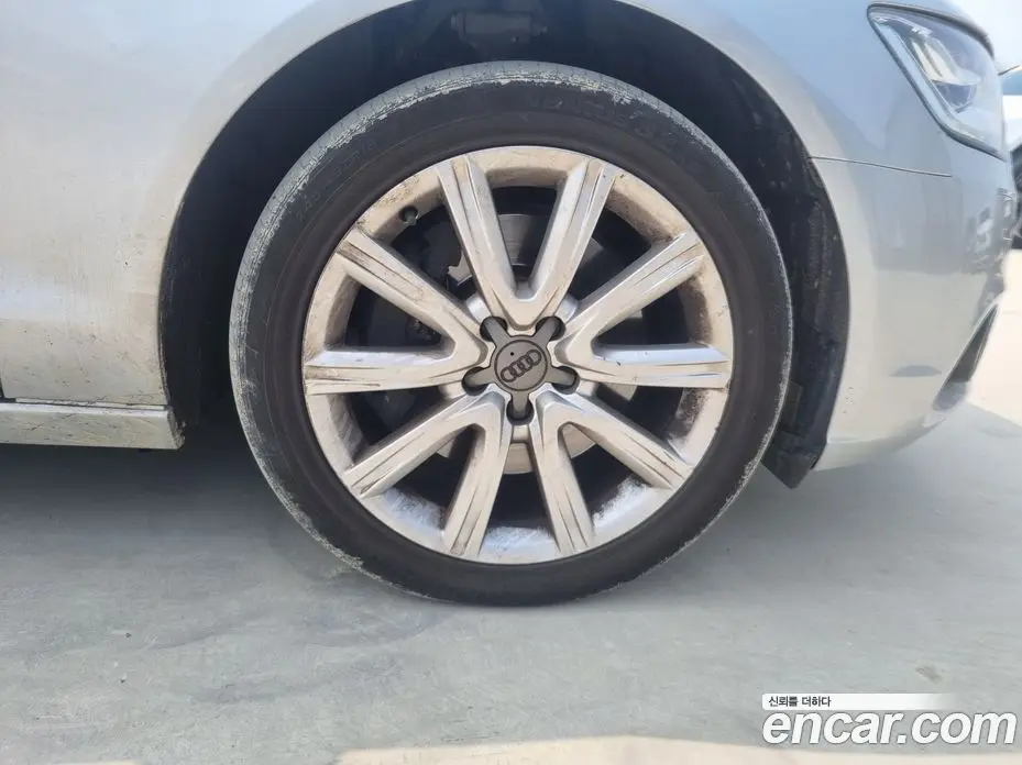 Audi A6 2015 3.0 автомат (гидро), фото 6
