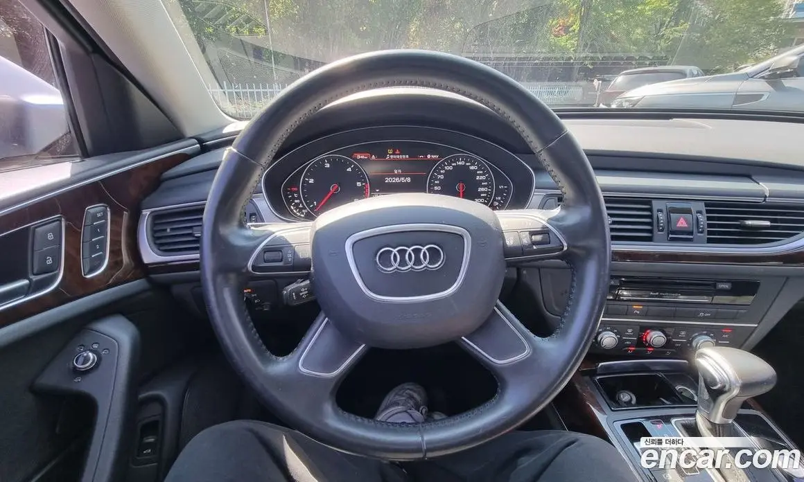 Audi A6 2015 3.0 автомат (гидро), фото 13