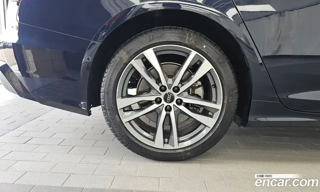 Audi A6 2021 2.0 автомат (гидро), миниатюра 5