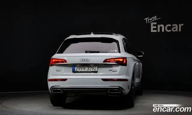 Audi Q5 2021 2.0 автомат (гидро), миниатюра 4 Audi Q5 2021 2.0 автомат (гидро), миниатюра 4