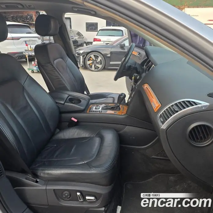 Audi Q7 2009 3.0 автомат (гидро), фото 11