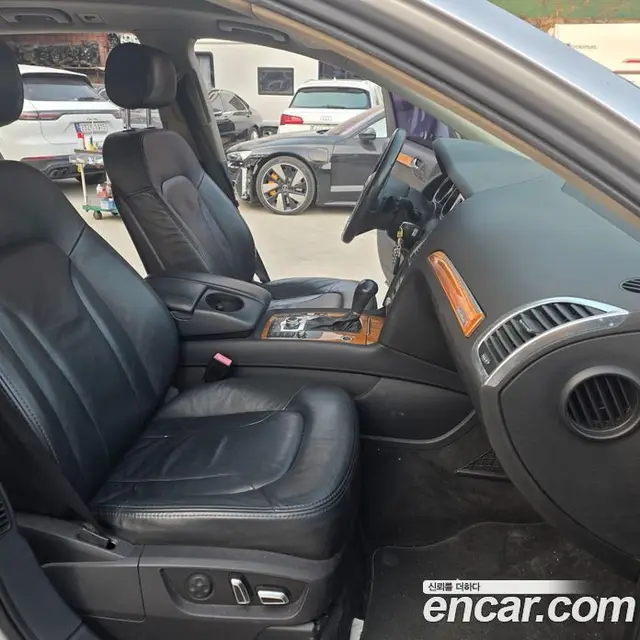 Audi Q7 2009 3.0 автомат (гидро), миниатюра 11