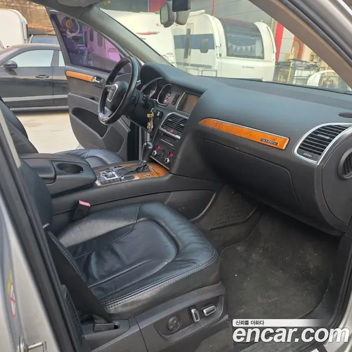 Audi Q7 2009 3.0 автомат (гидро), фото 12