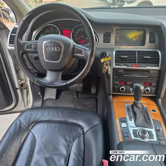 Audi Q7 2009 3.0 автомат (гидро), фото 15