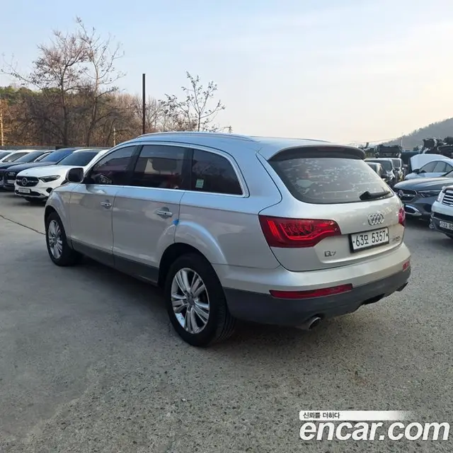 Audi Q7 2009 3.0 автомат (гидро), миниатюра 4