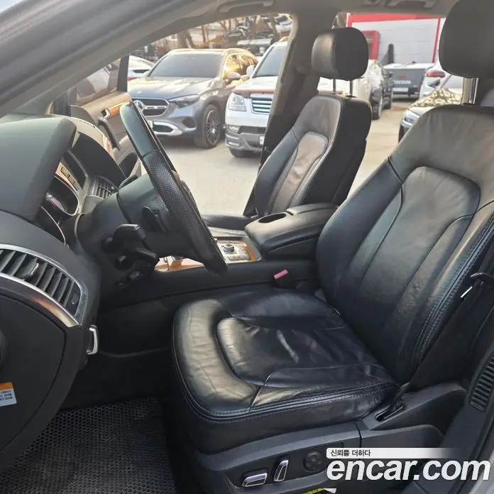 Audi Q7 2009 3.0 автомат (гидро), фото 10