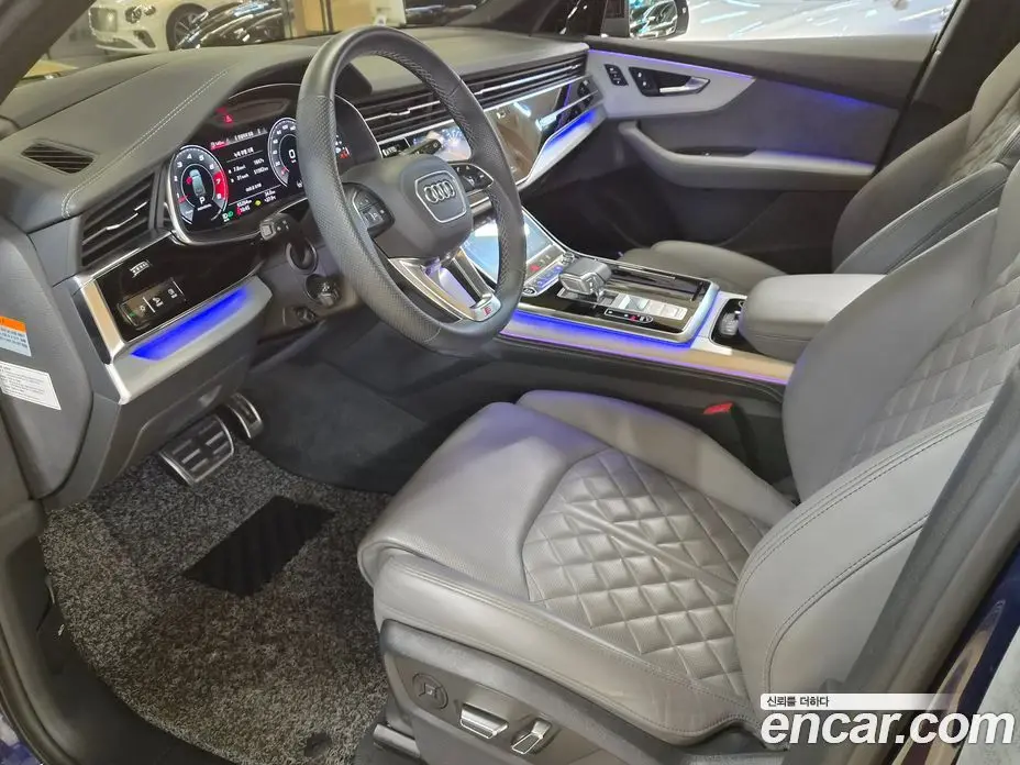 Audi Q7 2021 3.0 автомат (гидро), фото 14