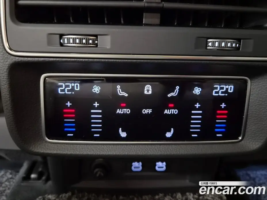 Audi Q7 2021 3.0 автомат (гидро), фото 19