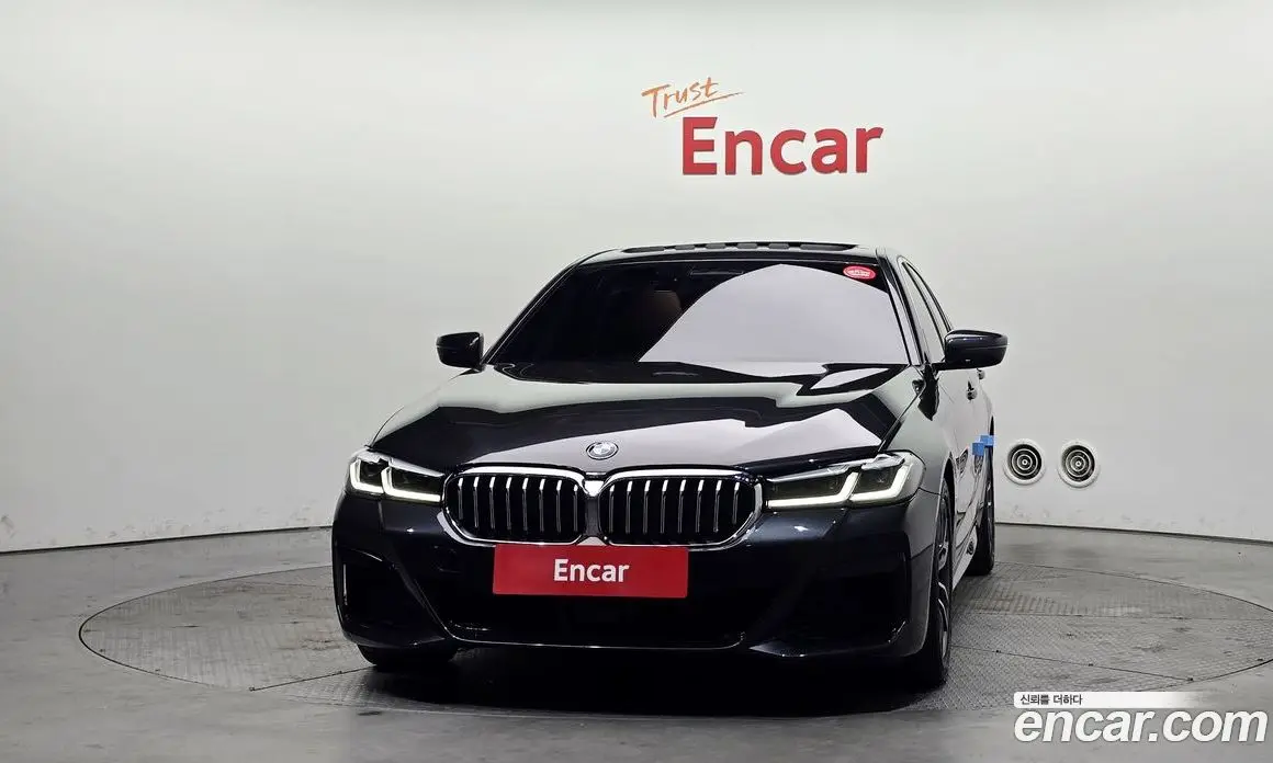 BMW 5 серия 2022 2.0 автомат (гидро), фото 3