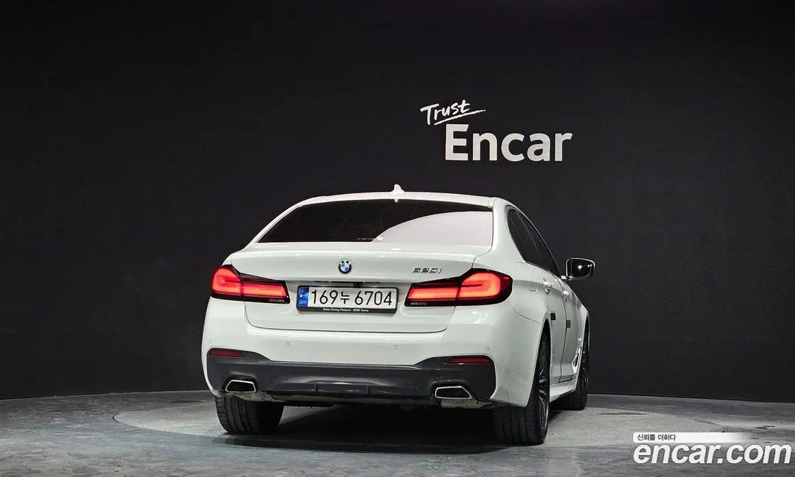 BMW 5 серия 2023 2.0 автомат (гидро), фото 4