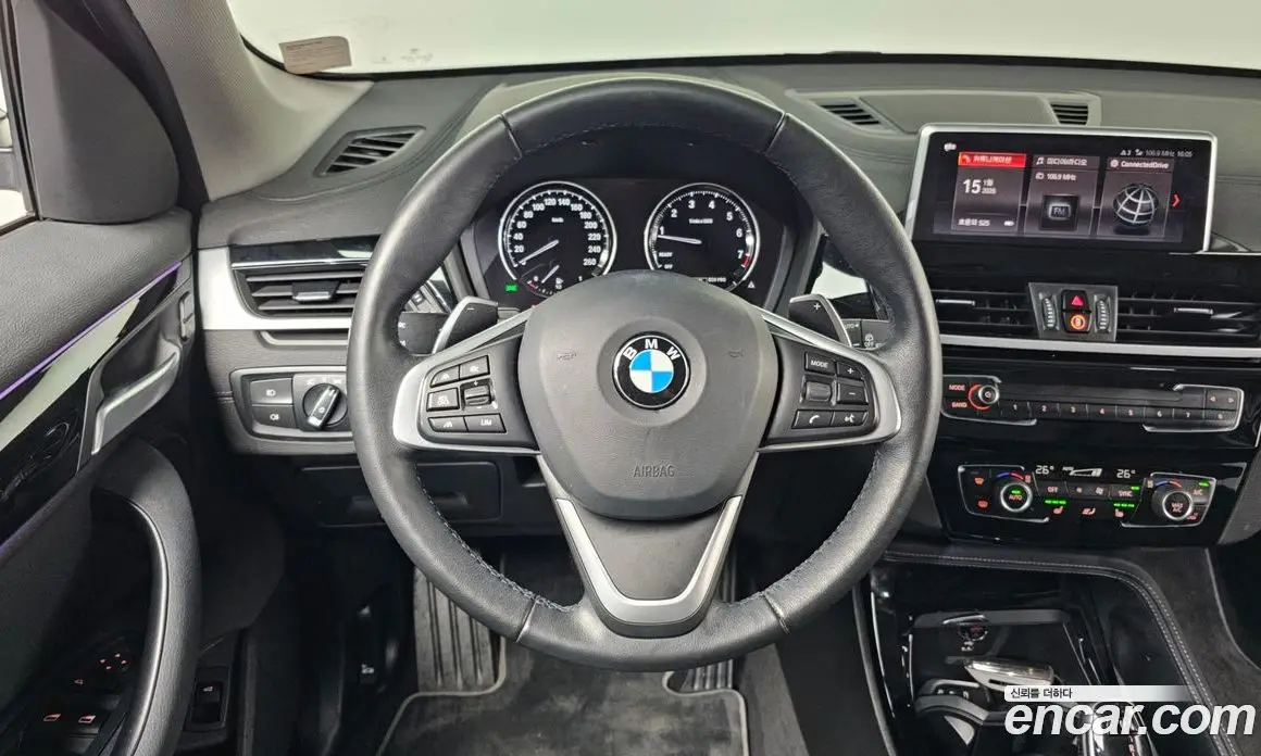 BMW X1 2022 2.0 автомат (гидро), фото 13