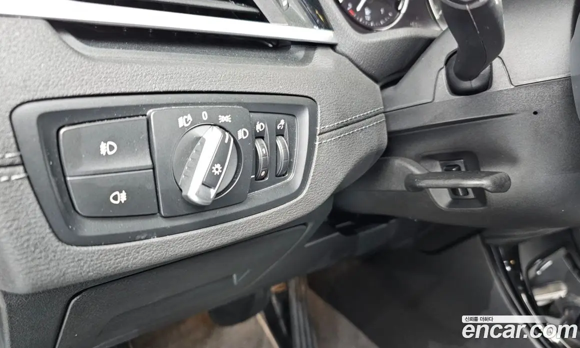 BMW X1 2022 2.0 автомат (гидро), фото 17