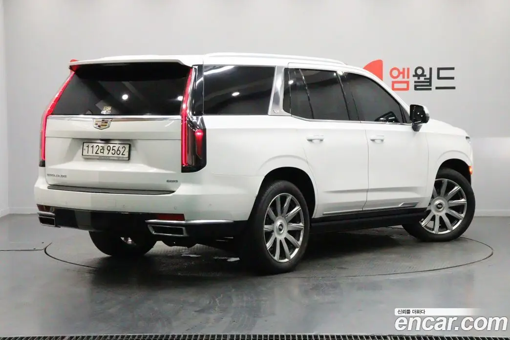 Cadillac Escalade 2022 6.2 автомат (гидро), фото 3