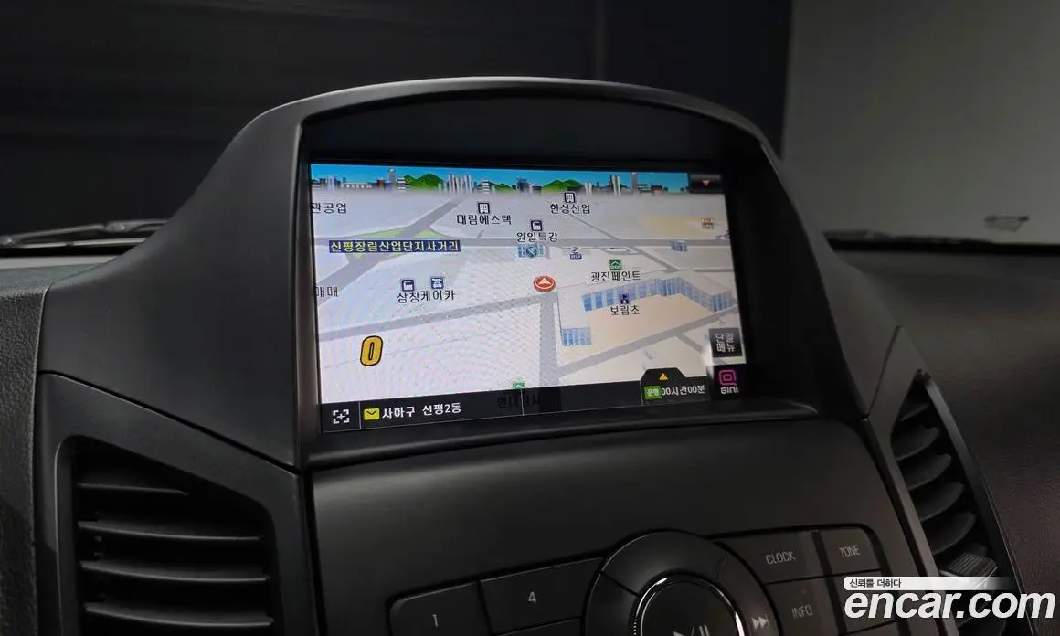 Chevrolet Orlando 2013 2.0 автомат (гидро), фото 14