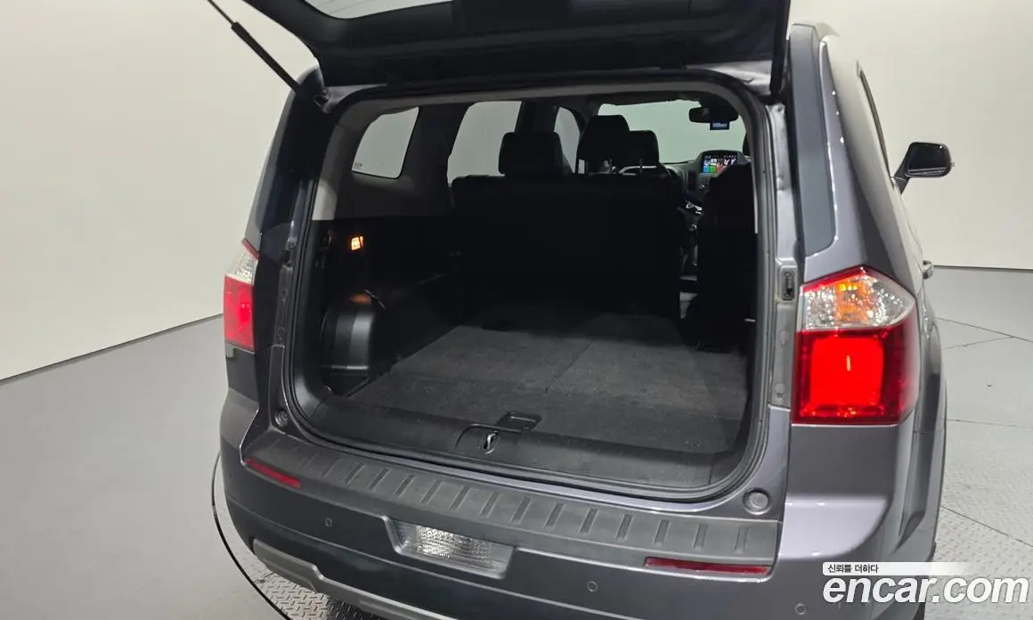 Chevrolet Orlando 2013 2.0 автомат (гидро), фото 20