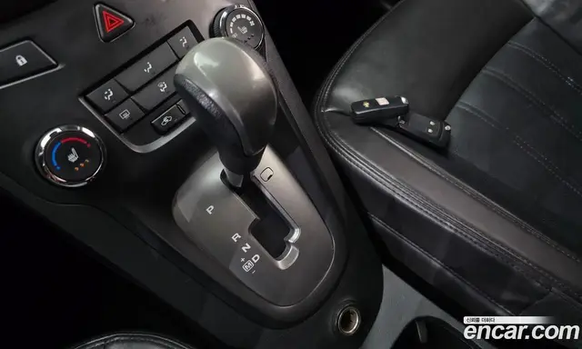 Chevrolet Orlando 2013 2.0 автомат (гидро), миниатюра 9