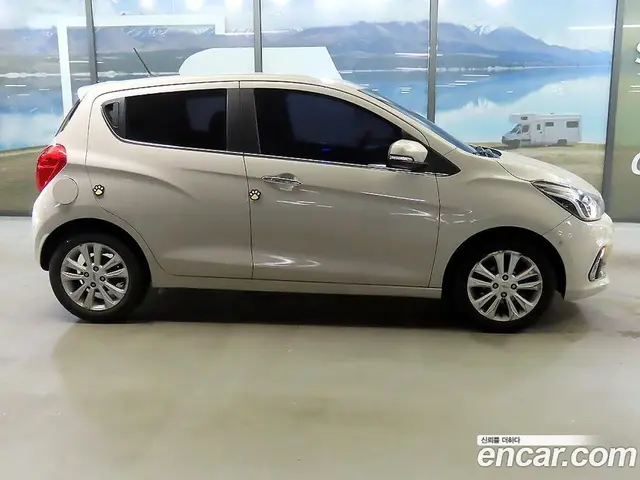 Chevrolet Spark 2017 1.0 автомат (гидро), миниатюра 3 Chevrolet Spark 2017 1.0 автомат (гидро), миниатюра 3