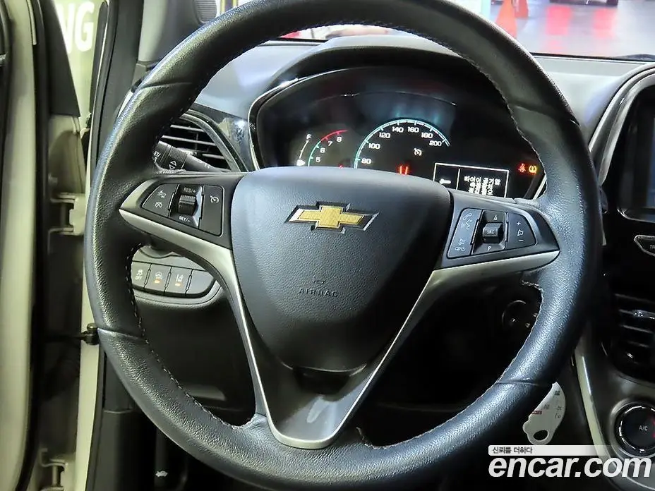 Chevrolet Spark 2017 1.0 автомат (гидро), фото 8 Chevrolet Spark 2017 1.0 автомат (гидро), фото 8