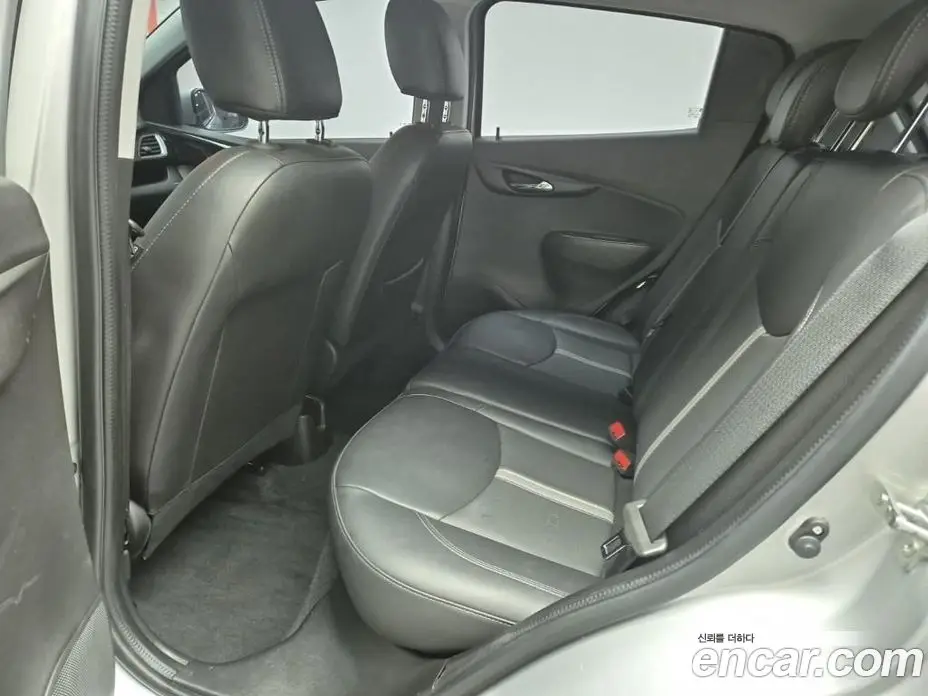 Chevrolet Spark 2021 1.0 автомат (гидро), фото 12