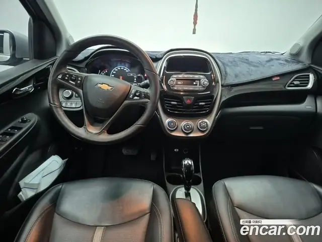 Chevrolet Spark 2021 1.0 автомат (гидро), миниатюра 7
